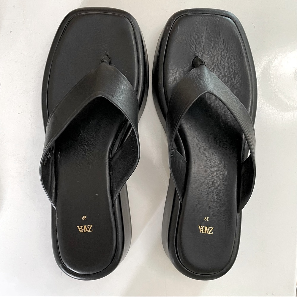 Zara 90s Block Thong Sandals Flat Leather Sandal